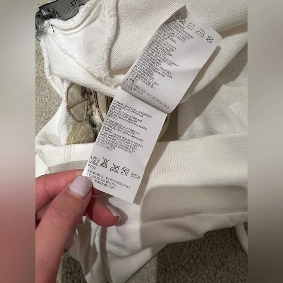 DSQUARED2 White Drawstring Shorts - Picture 11 of 15